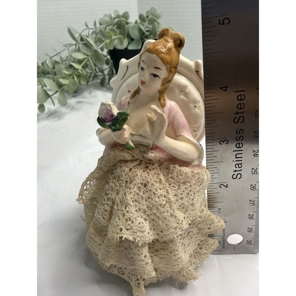 Vtg 1930s Nobel Woman Sitting On A Chair With Flowers Porcelain Figurine Japan